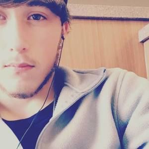 Meet your Posher, Louis